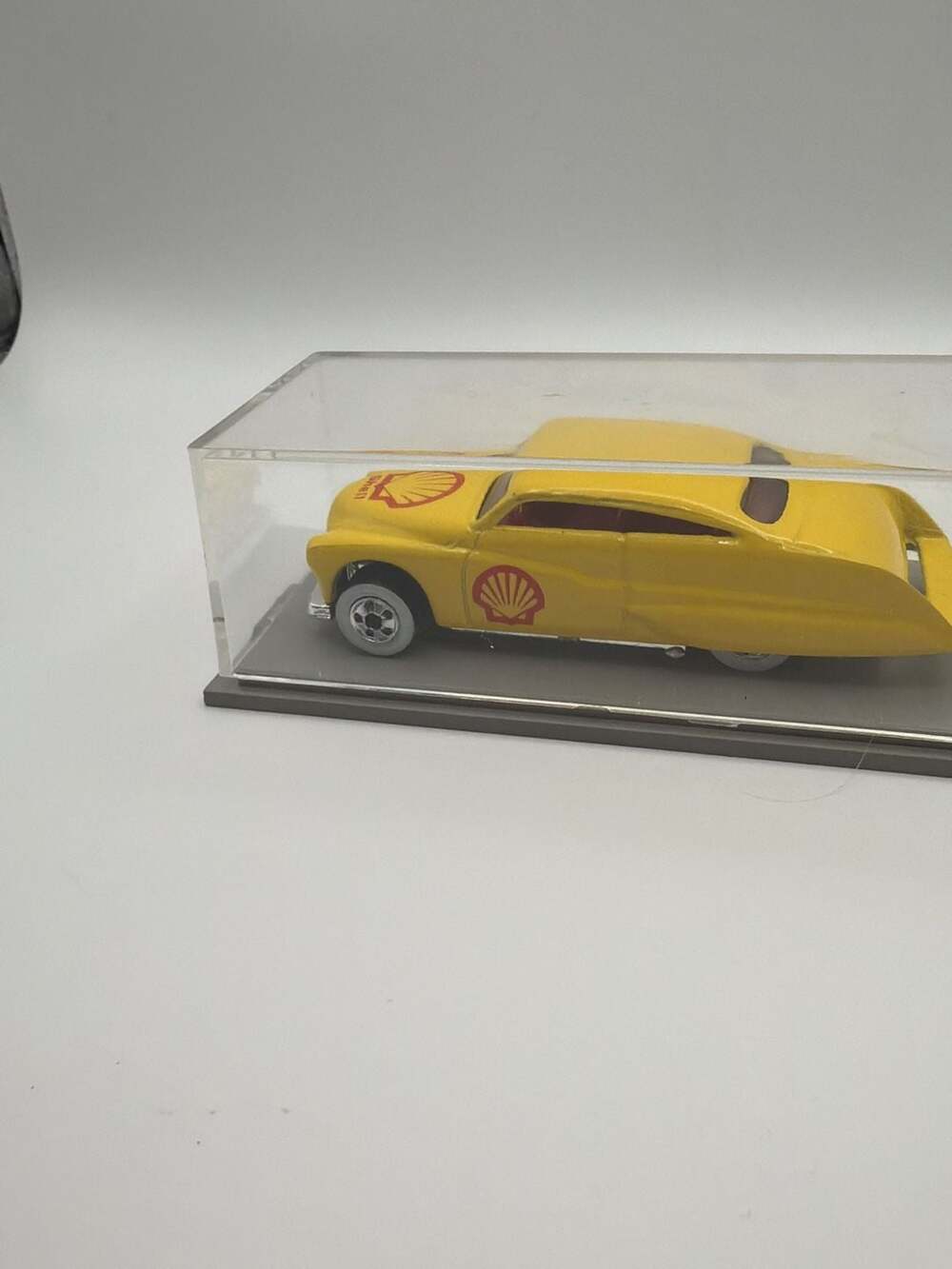 Hot Wheels Shell Promotional Purple Passion 1951 Mercury Lead Sled Diecast Car Y